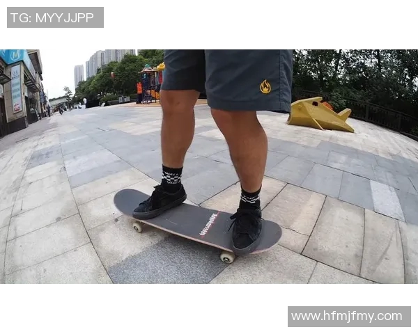 重庆滑板队与深圳滑板队赛后复盘力量对比与战术分析