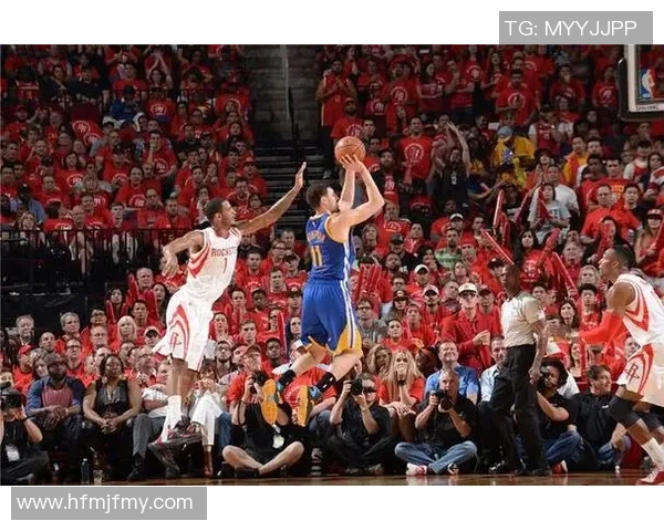 2015年勇士与火箭精彩对决全场回放重温经典瞬间与激烈时刻